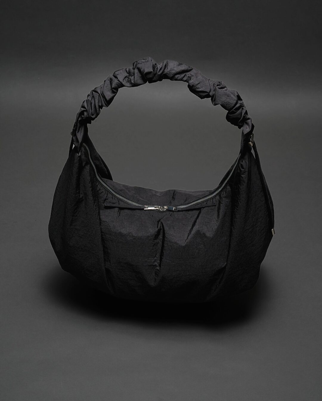 STUDIOUS ORIGINAL “3WAY ROUND SHOULDER BAG”がweb限定で再入荷 (ステュディオス オリジナル)