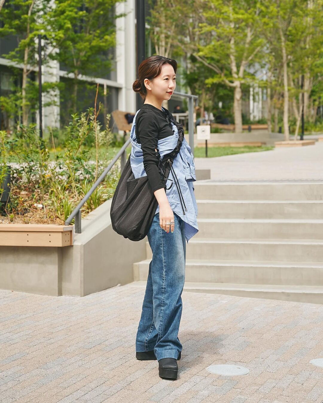 STUDIOUS ORIGINAL “3WAY ROUND SHOULDER BAG”がweb限定で再入荷 (ステュディオス オリジナル)