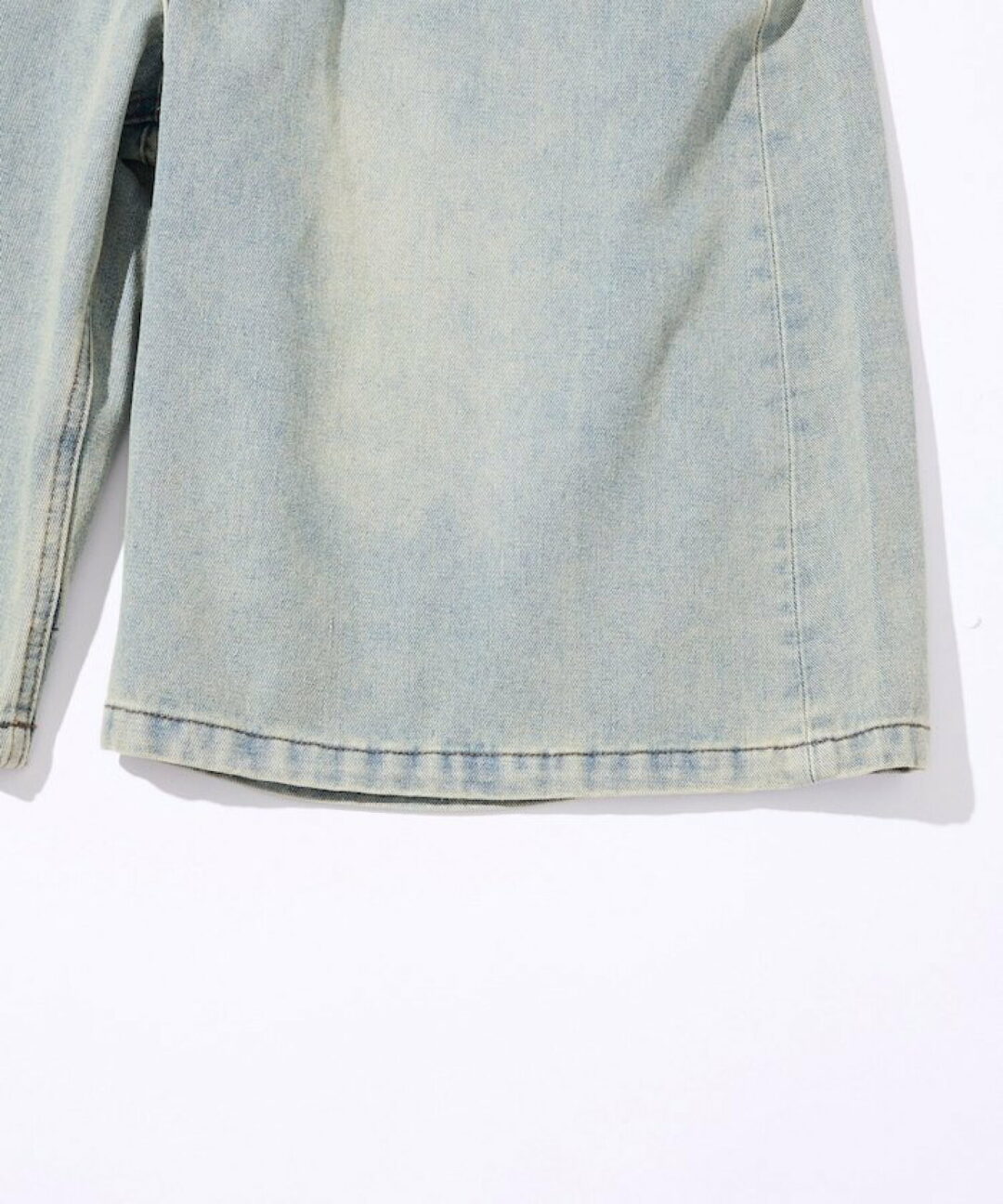 FREAK’S STORE 2026 SS “ワイドシルエット ヴィンテージ加工 クロップド カーブ デニム ショートパンツ”が発売 (フリークスストア)