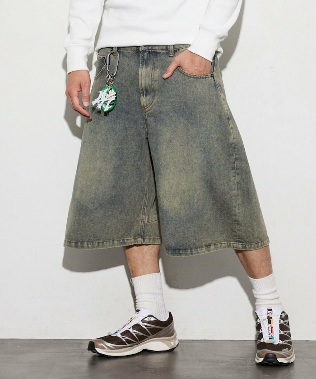 FREAK’S STORE 2026 SS “ワイドシルエット ヴィンテージ加工 クロップド カーブ デニム ショートパンツ”が発売 (フリークスストア)