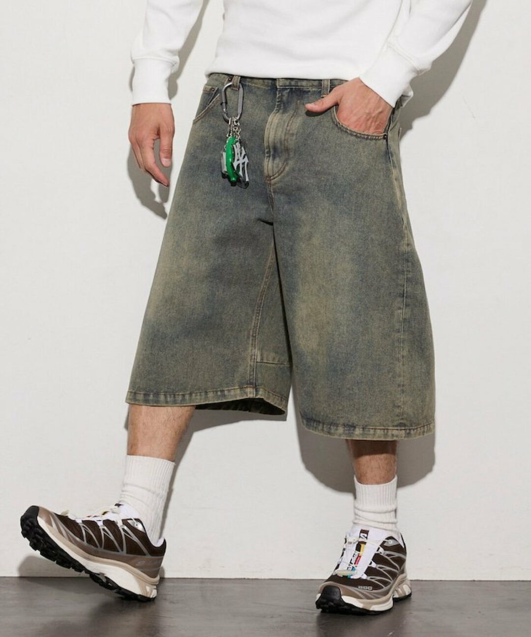 FREAK’S STORE 2026 SS “ワイドシルエット ヴィンテージ加工 クロップド カーブ デニム ショートパンツ”が発売 (フリークスストア)
