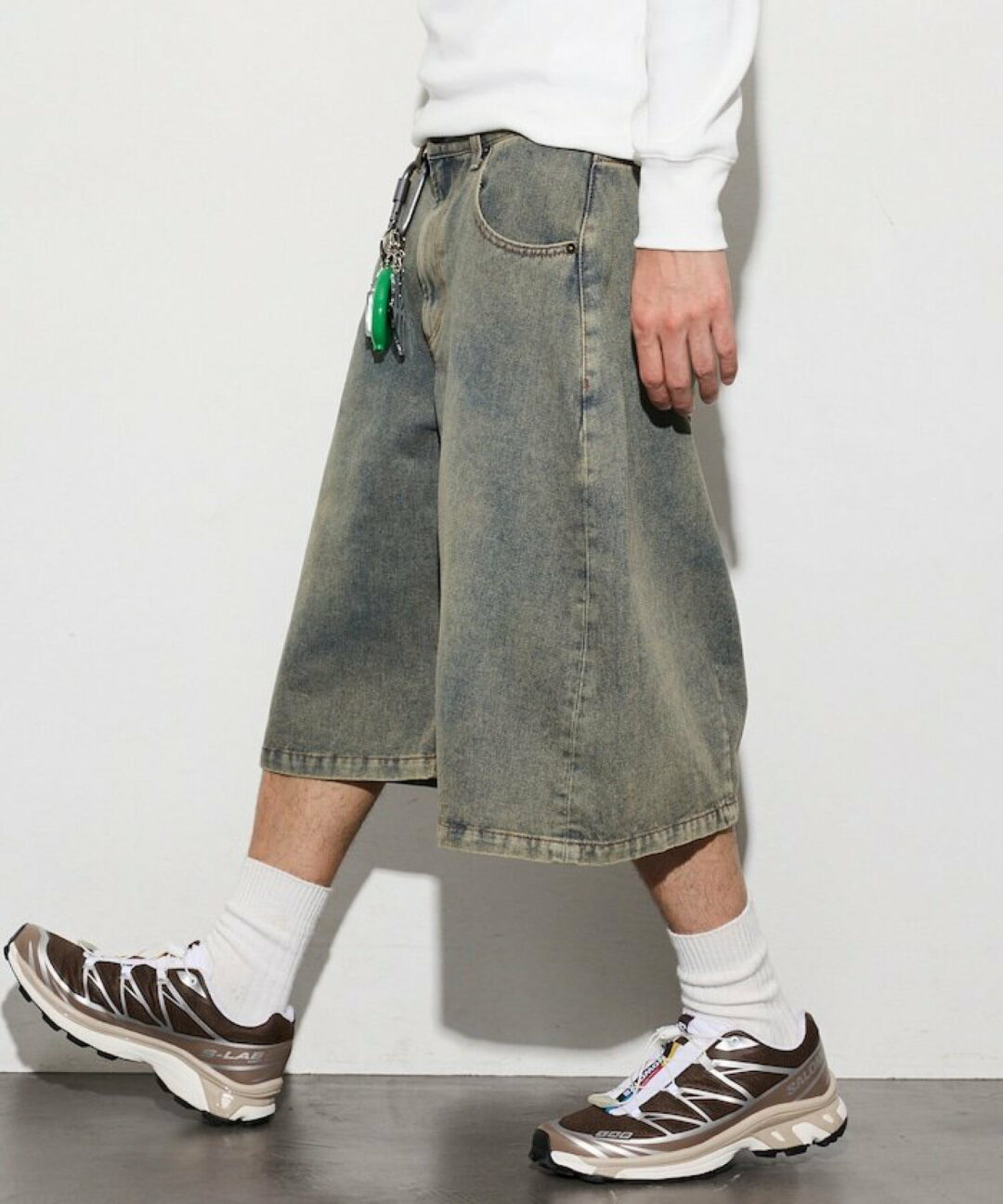 FREAK’S STORE 2026 SS “ワイドシルエット ヴィンテージ加工 クロップド カーブ デニム ショートパンツ”が発売 (フリークスストア)