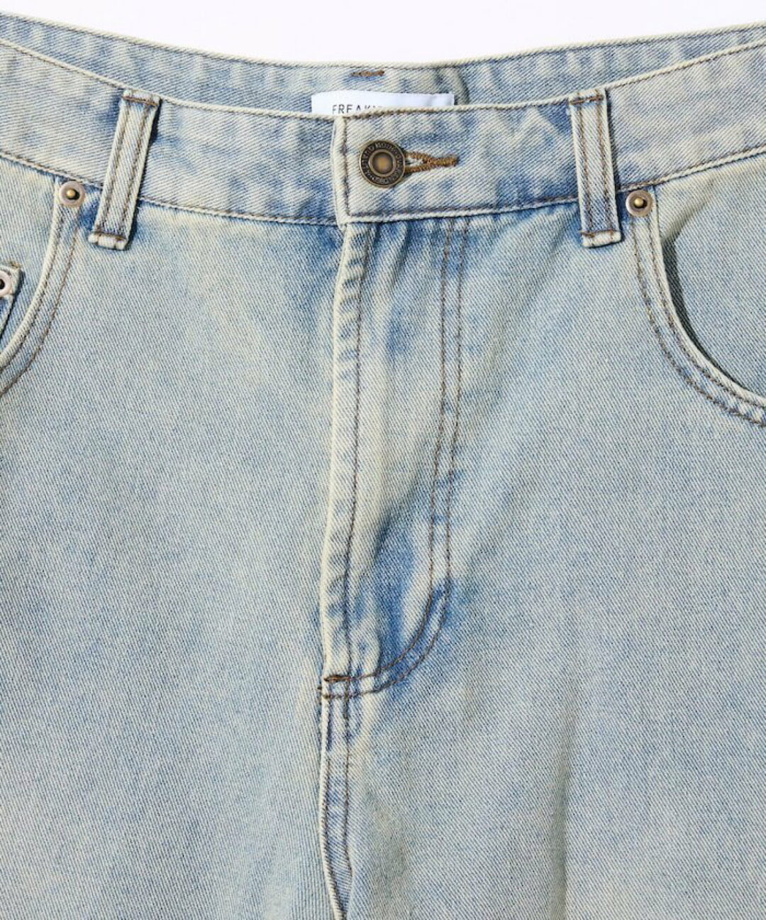 FREAK’S STORE 2026 SS “ワイドシルエット ヴィンテージ加工 クロップド カーブ デニム ショートパンツ”が発売 (フリークスストア)