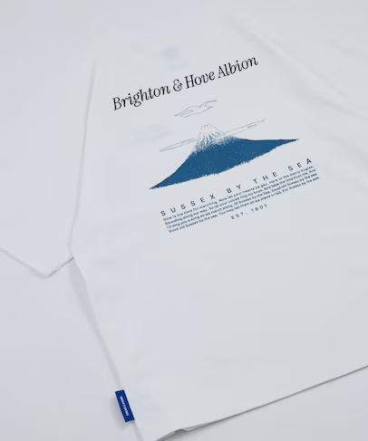 三笘薫所属「ブライトン」× フリークスストア 初コラボアイテムが5/22 12:00 発売 (Brighton & Hove Albion FC FREAK’S STORE)