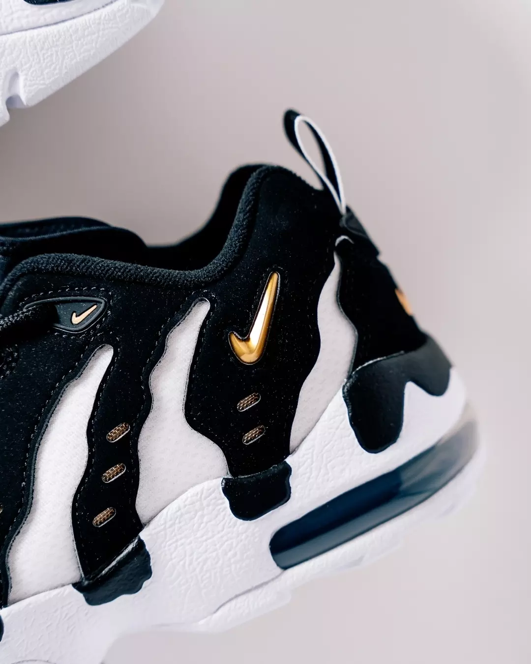 【国内atmos/NIKE直営店限定・2026年 5/15 発売】NIKE AIR DT MAX 96 LOW “Black/Metallic Gold” (ナイキ エア ディーティー マックス ロー “ブラック/メタリックゴールド”) [IF5478-001]