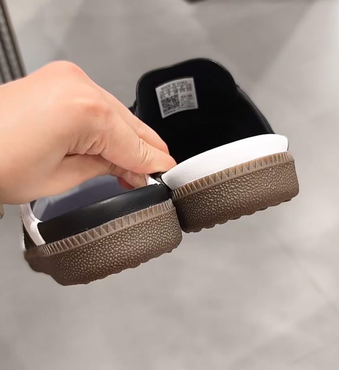 【2026年 発売】adidas Originals SAMBA MULE “Black/White” (アディダス オリジナルス サンバ ミュール)
