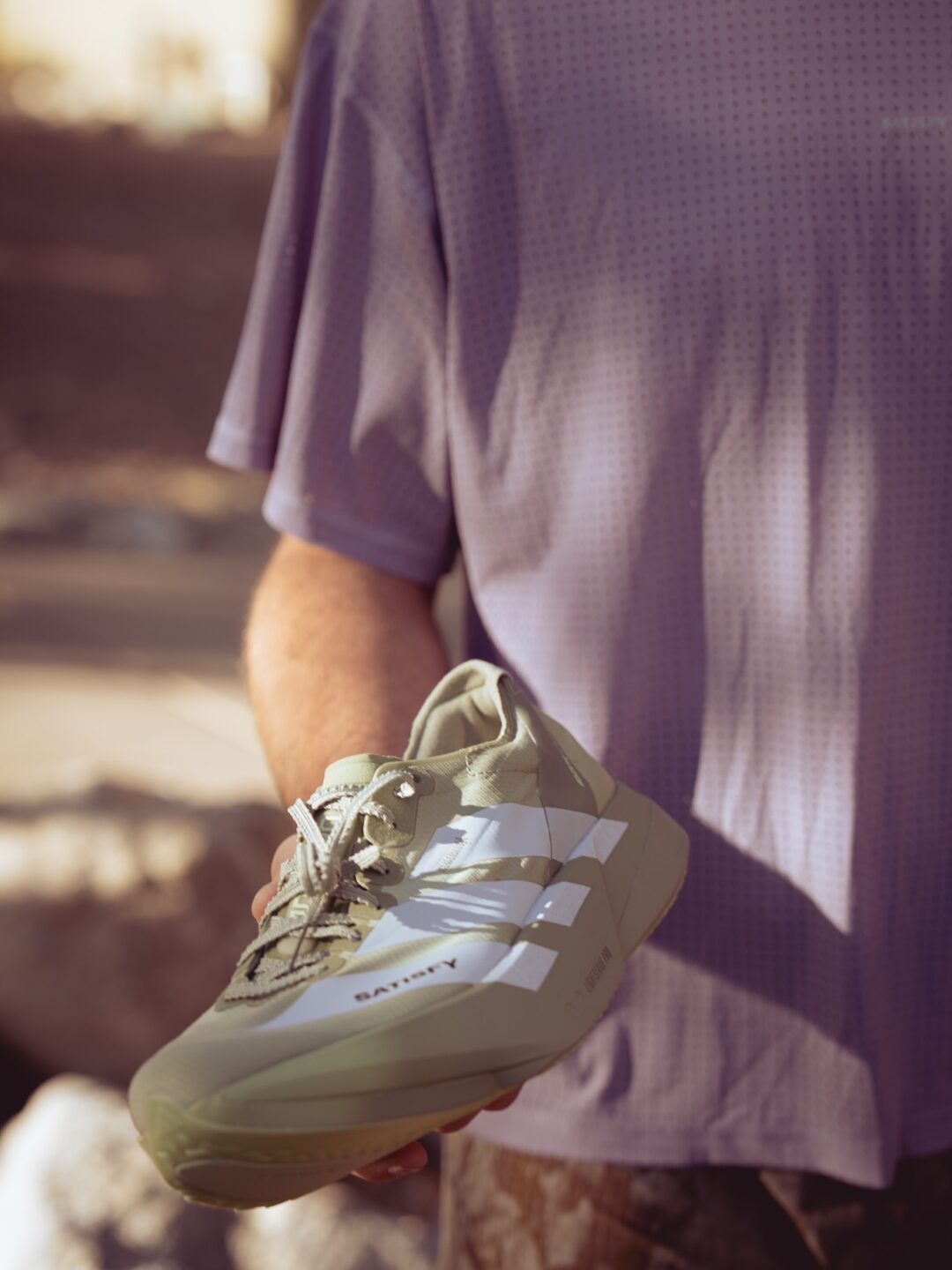 【2026年 5/25 発売】SATISFY × adidas ADIZERO ADIOS PRO 4 (アディダス サティスファイ アディゼロ アディオス プロ) [KH8439/KH8441/KH8442]