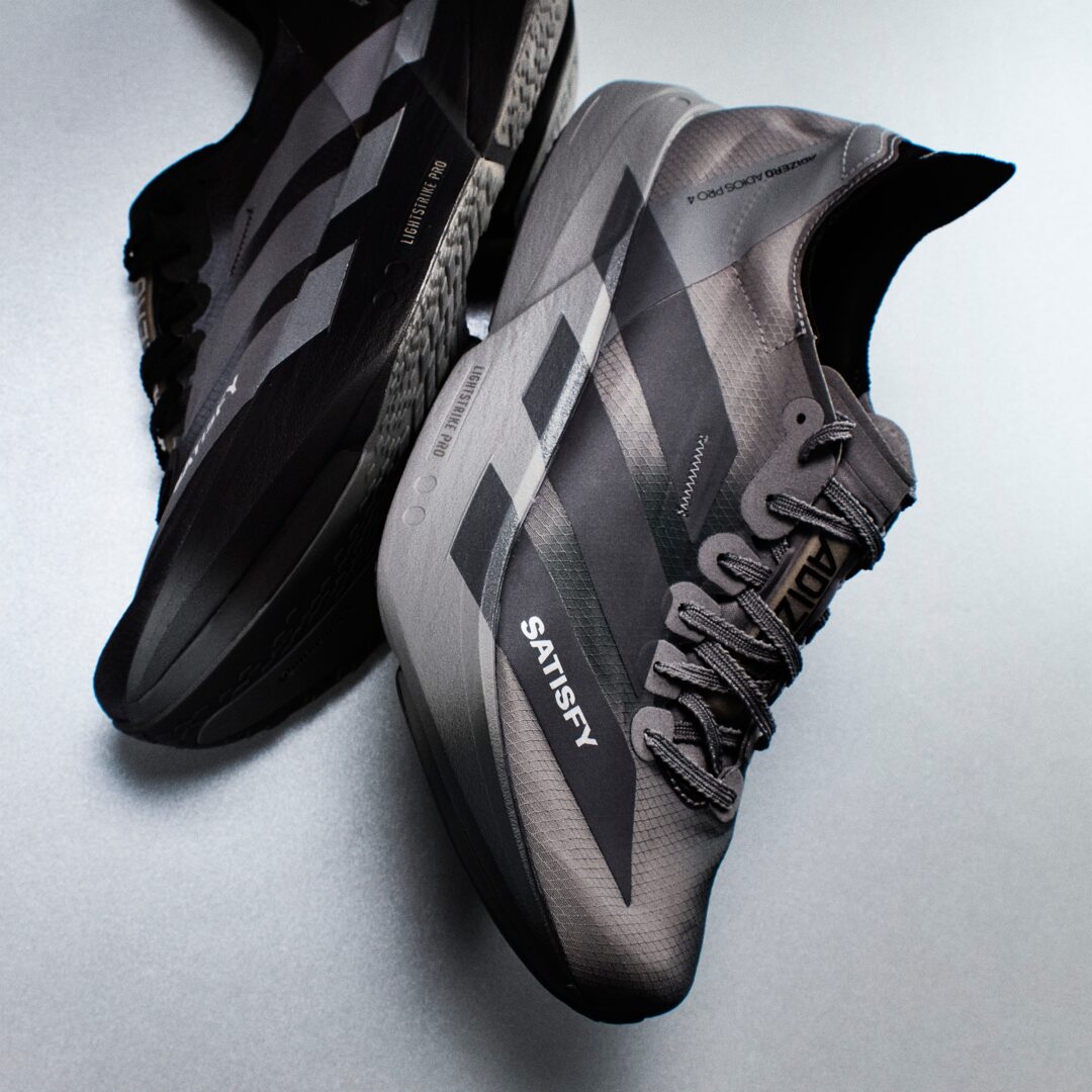 【2026年 5/25 発売】SATISFY × adidas ADIZERO ADIOS PRO 4 (アディダス サティスファイ アディゼロ アディオス プロ) [KH8439/KH8441/KH8442]