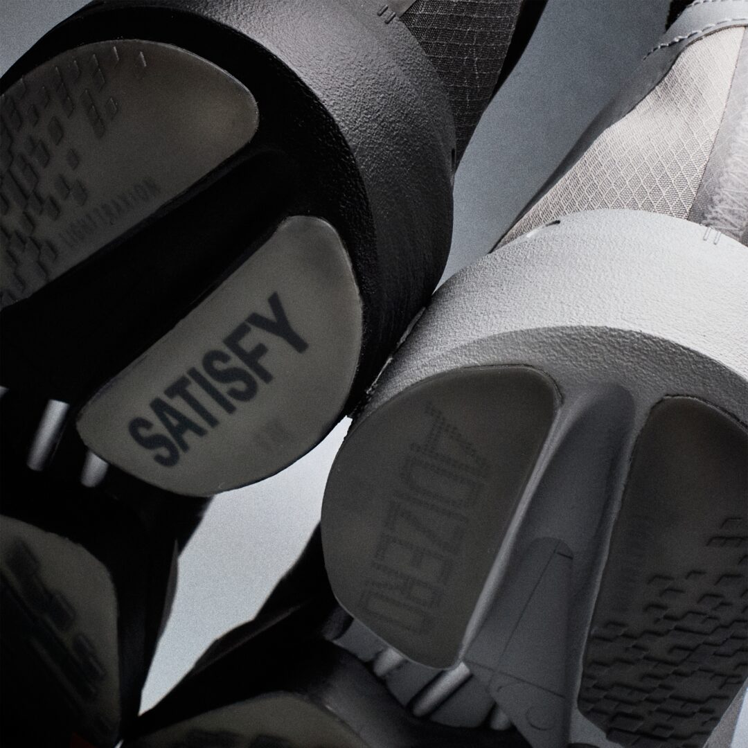 【2026年 5/25 発売】SATISFY × adidas ADIZERO ADIOS PRO 4 (アディダス サティスファイ アディゼロ アディオス プロ) [KH8439/KH8441/KH8442]