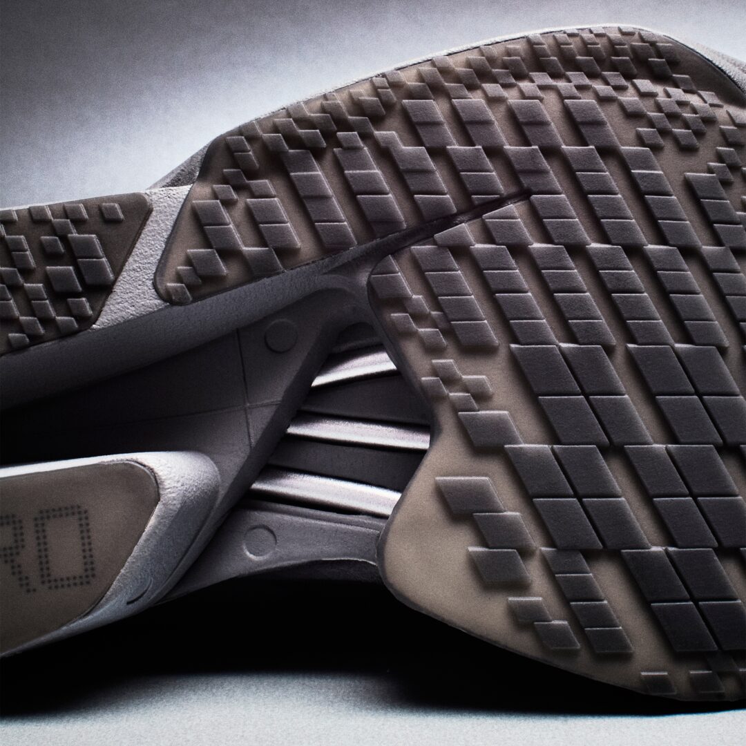 【2026年 5/25 発売】SATISFY × adidas ADIZERO ADIOS PRO 4 (アディダス サティスファイ アディゼロ アディオス プロ) [KH8439/KH8441/KH8442]