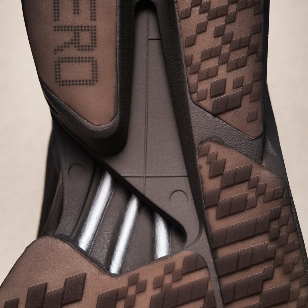 【2026年 5/25 発売】SATISFY × adidas ADIZERO ADIOS PRO 4 (アディダス サティスファイ アディゼロ アディオス プロ) [KH8439/KH8441/KH8442]