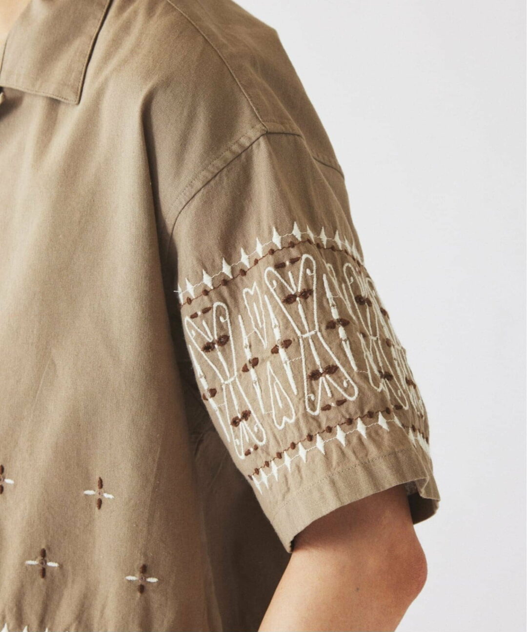 JOURNAL STANDARD relume 2026 SS “アメリカン バンダナ 刺繍 オープンカラー 半袖シャツ”が6月中旬 発売 (ジャーナルスタンダード)
