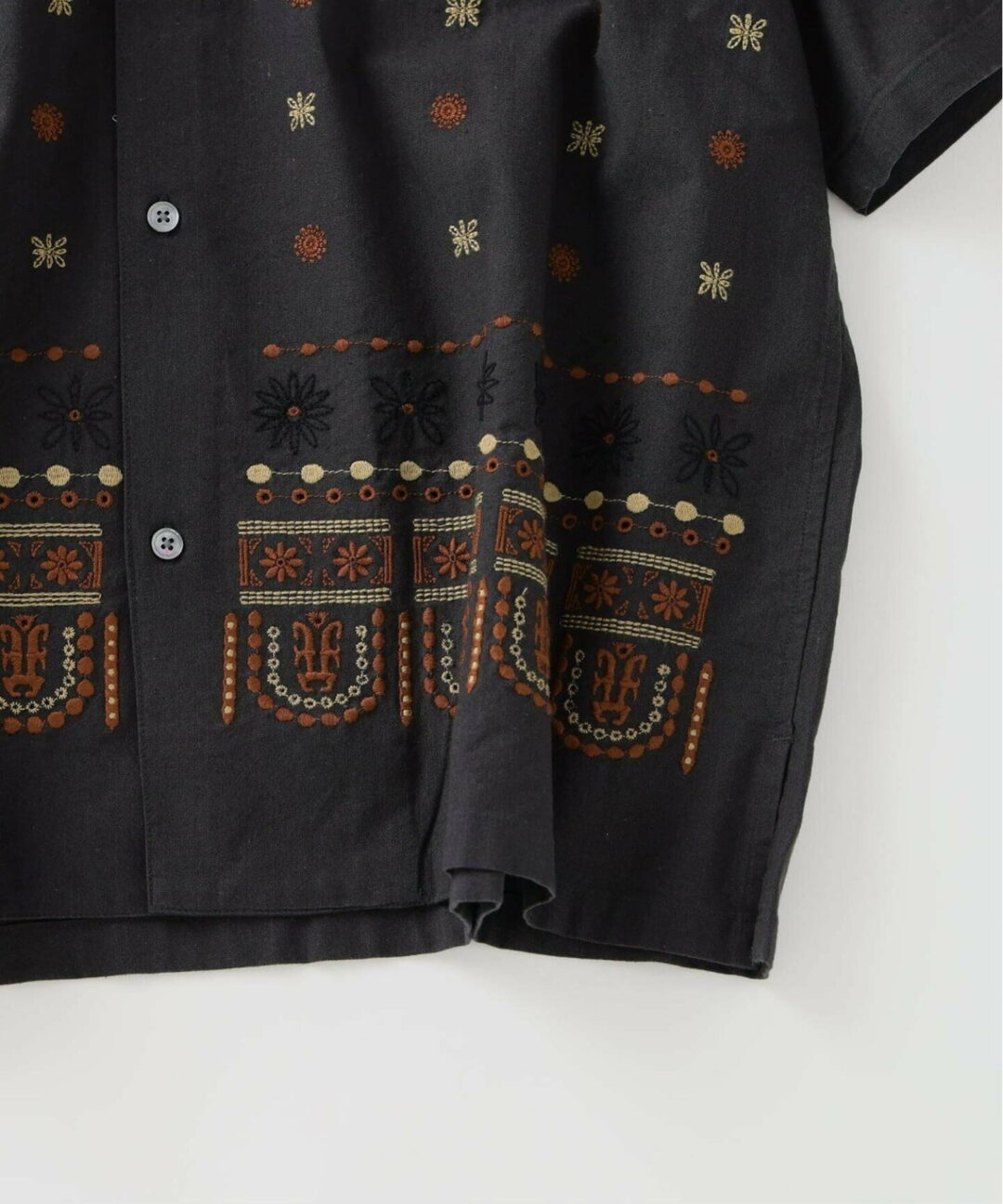 JOURNAL STANDARD relume 2026 SS “アメリカン バンダナ 刺繍 オープンカラー 半袖シャツ”が6月中旬 発売 (ジャーナルスタンダード)