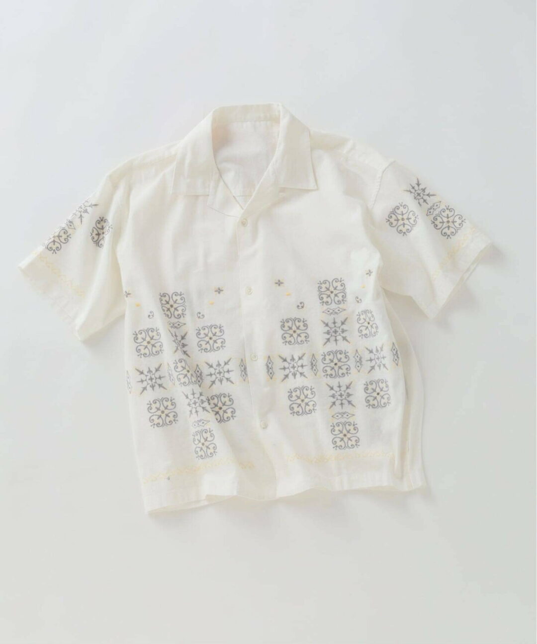 JOURNAL STANDARD relume 2026 SS “アメリカン バンダナ 刺繍 オープンカラー 半袖シャツ”が6月中旬 発売 (ジャーナルスタンダード)
