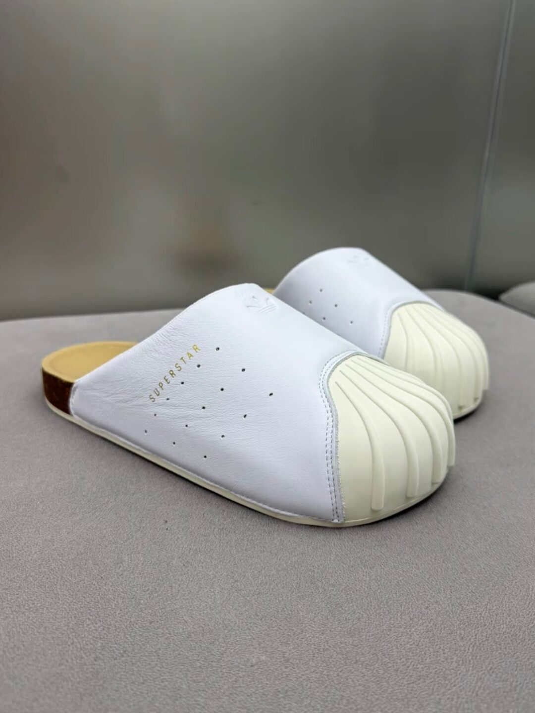 【2026年 発売】adidas Originals ADIMULE SUPERSTAR (アディダス オリジナルス アディミュール スーパースター”) [LC0411/LC0412]