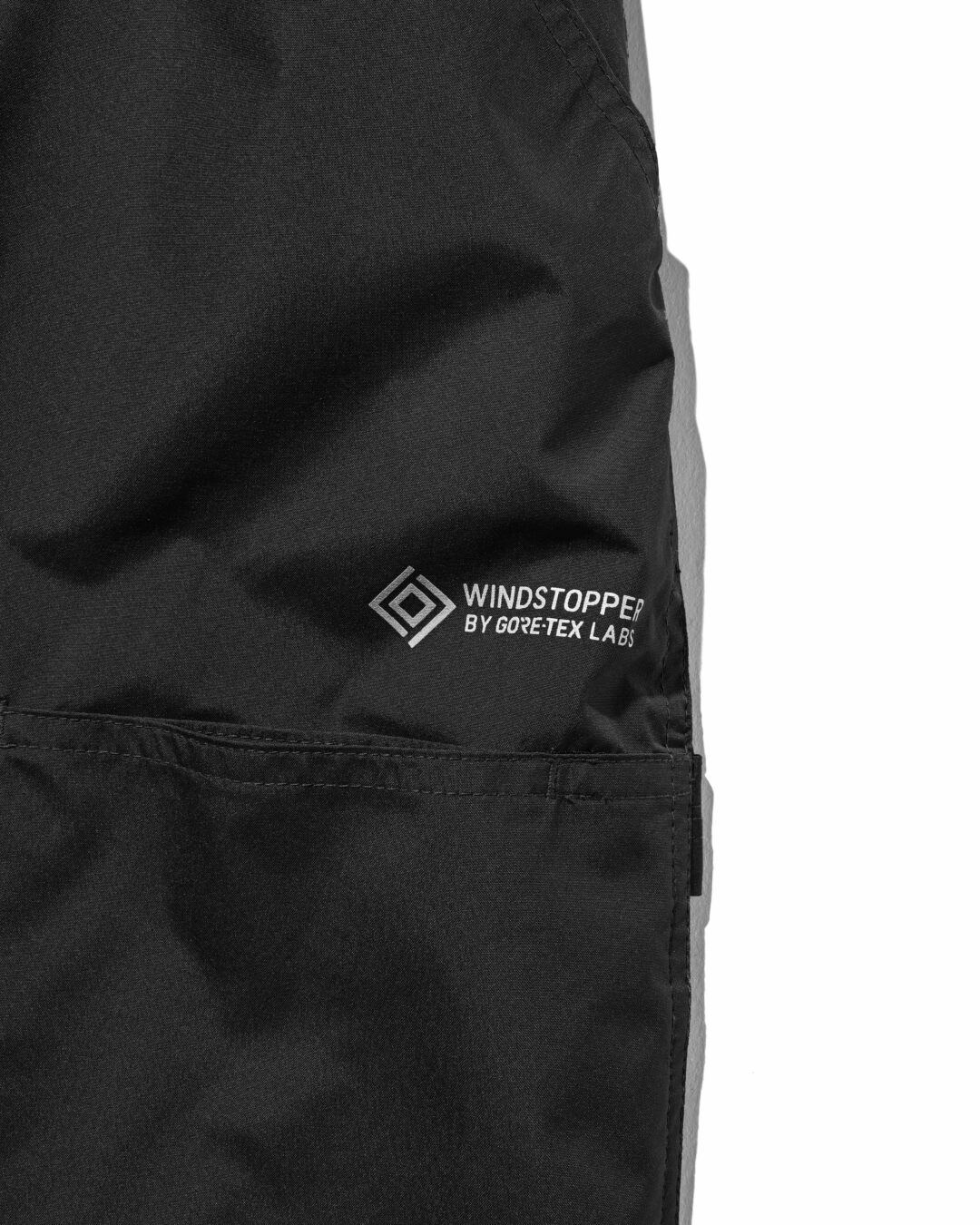 CLESSTE × Plus Phenix 2026 SS 別注 “WINDSTOPPER by GORE-TEX LABS DOUBLE KNEE CURVED WORKER PANTS”が5/27 発売 (クレスト プラスフェニックス ゴアテックス ウィンドストッパー パンツ)