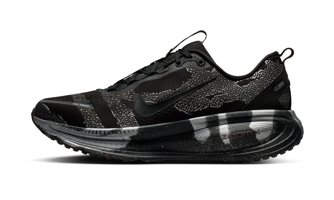 【2026年 5/21 発売】NIKE VOMERO 18 “Iron Grey/Light Smoke Grey” (ナイキ ボメロ “アイアングレー/ライトスモークグレー”) [IQ3925-001]