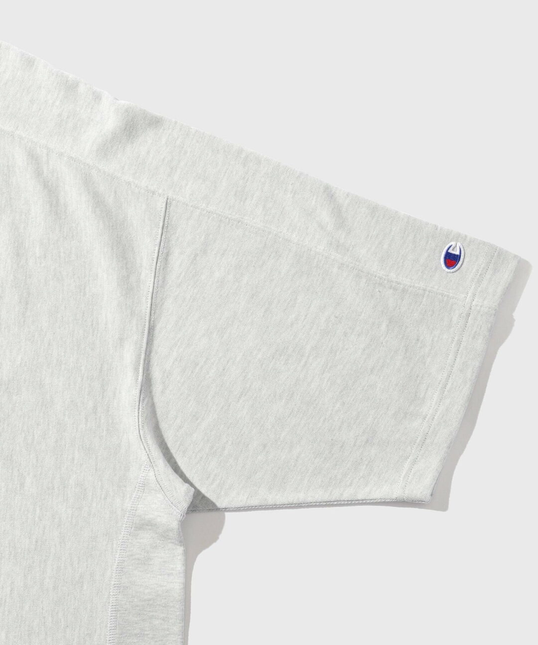 ADAM ET ROPE’ × Champion 別注 “REVERSE WEAVE TEE”が2026年 5/30 発売 (アダム エ ロペ チャンピオン)