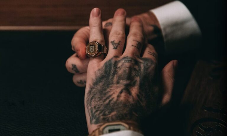 J Balvin × G-SHOCK コラボ RING WATCH “CRW-001JB-9JR”が2026年 6/5