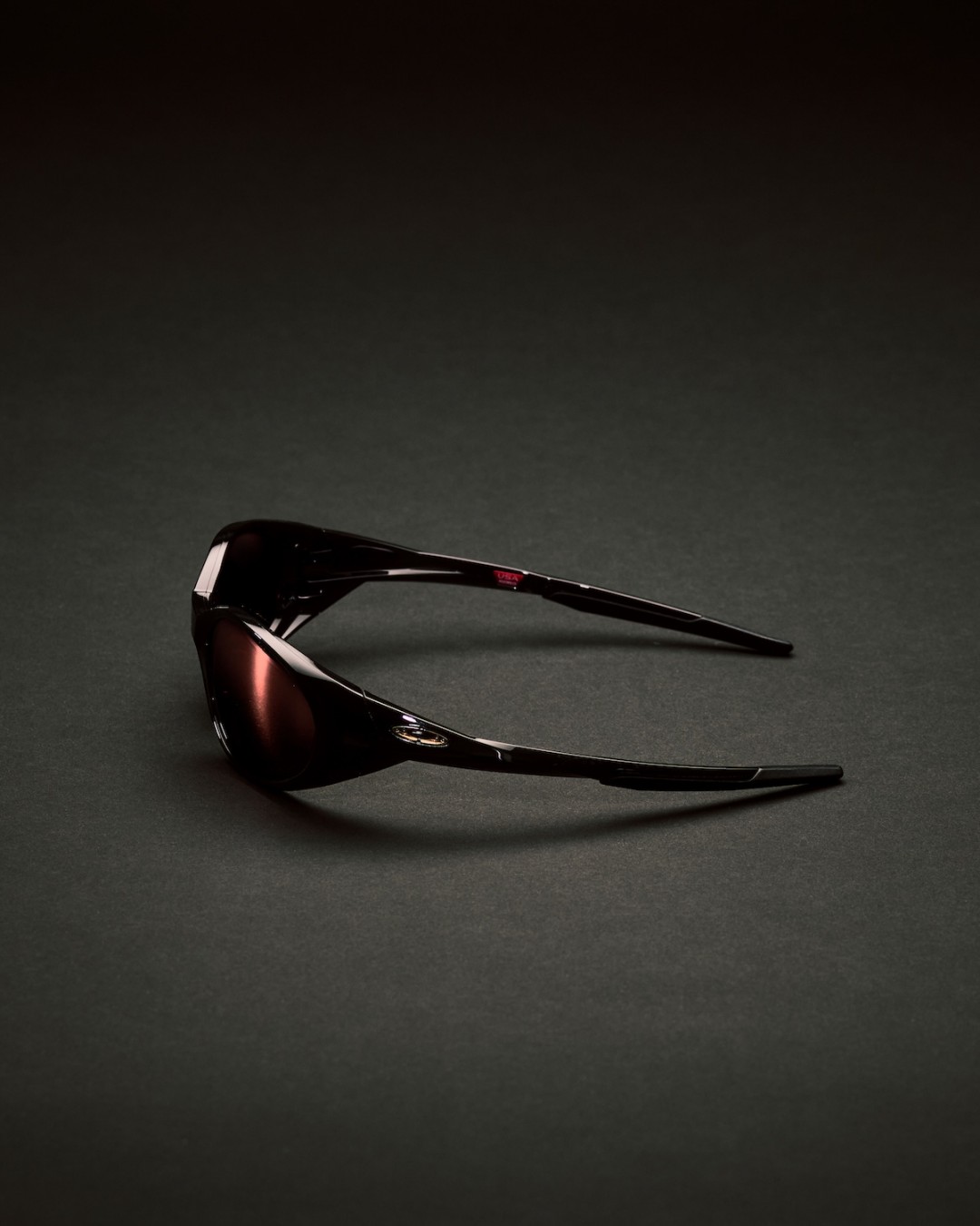 Travis Scott/Cactus Jack x Oakley 最新コラボが2026年 9/24 発売 (トラヴィス・スコット/カクタスジャック オークリー)