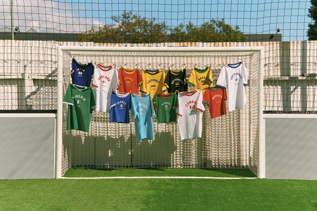 リーバイスから世界最大のサッカーの祭典を前に各国の「リンガーTシャツコレクション」が2026年 5/28 19:30 & 6/1 発売 (Levi’s ワールドカップ World Cup フットボール Football)
