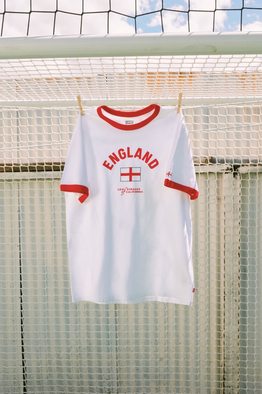 リーバイスから世界最大のサッカーの祭典を前に各国の「リンガーTシャツコレクション」が2026年 5/28 19:30 & 6/1 発売 (Levi’s ワールドカップ World Cup フットボール Football)