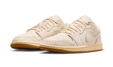 【2026年 発売予定】NIKE W AIR JORDAN 1 LOW SE V2 “Brogue/ChalkMetallic Gold” (ナイキ エア ジョーダン ロー “ブローグブラック/チョーク/ゴールド”) [IO0759-100]