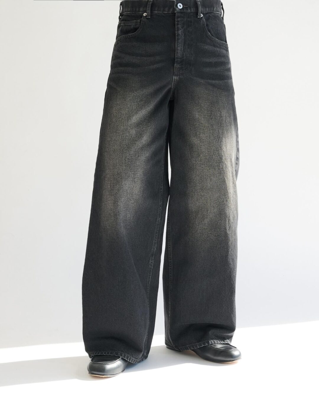 STUDIOUS ORIGINAL 2026 SS “BLEACH OVERDYE DENIM JEANS”が発売 (ステュディオス オリジナル)