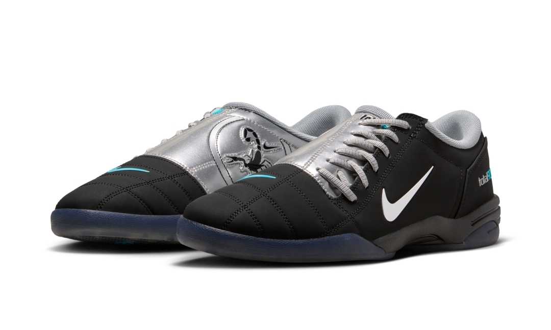 【2026年 7/10 発売予定】NIKE TOTAL 90 SE “Black/Gamma Blue/Metallic Silver” (ナイキ トータル 90 “ブラック/ガンマブルー/メタリックシルバー”) [IQ7631-001]