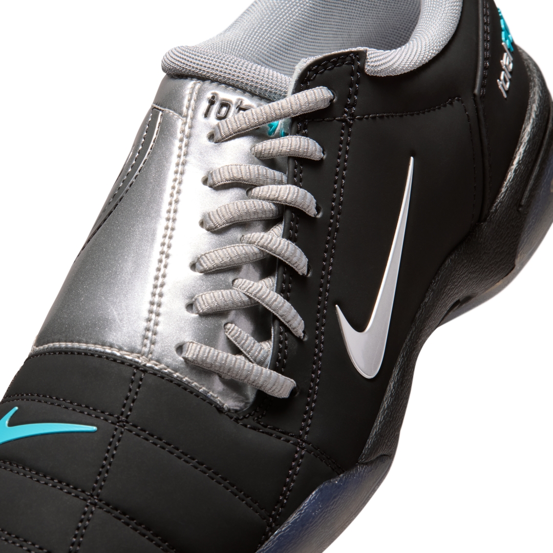 【2026年 7/10 発売予定】NIKE TOTAL 90 “Black/Gamma Blue/Metallic Silver” (ナイキ トータル 90 “ブラック/ガンマブルー/メタリックシルバー”) [IQ7631-001]