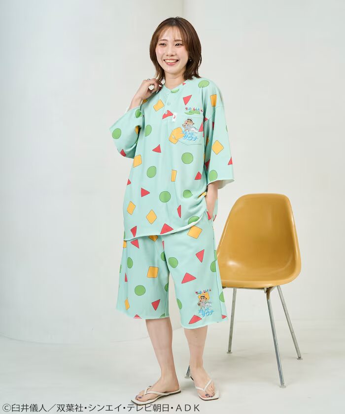 クレヨンしんちゃん × SAUVENIR × FREAK’S STORE 別注 オールナイトサウナ コラボアイテムが2026年 5/15 12:00 発売 (サウベニア フリークスストア)
