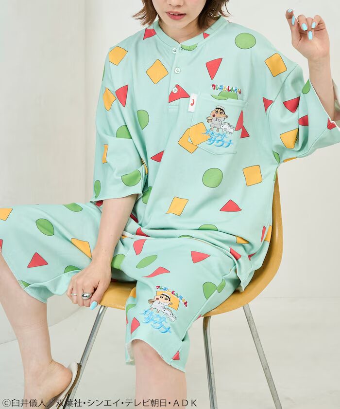 クレヨンしんちゃん × SAUVENIR × FREAK’S STORE 別注 オールナイトサウナ コラボアイテムが2026年 5/15 12:00 発売 (サウベニア フリークスストア)