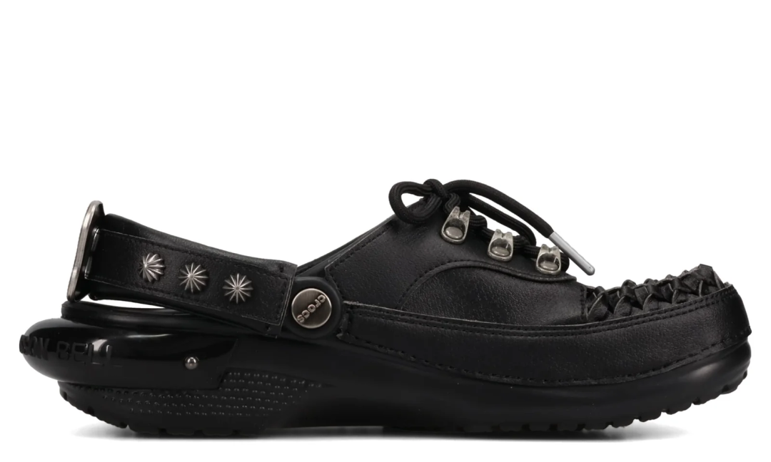 Crocs x Andersson Bell “CLASSIC CLOG & BAE CLOG”が2026年 5/20 発売 (クロックス アンダーソン ベル クラシッククロッグ) [212488/212978]