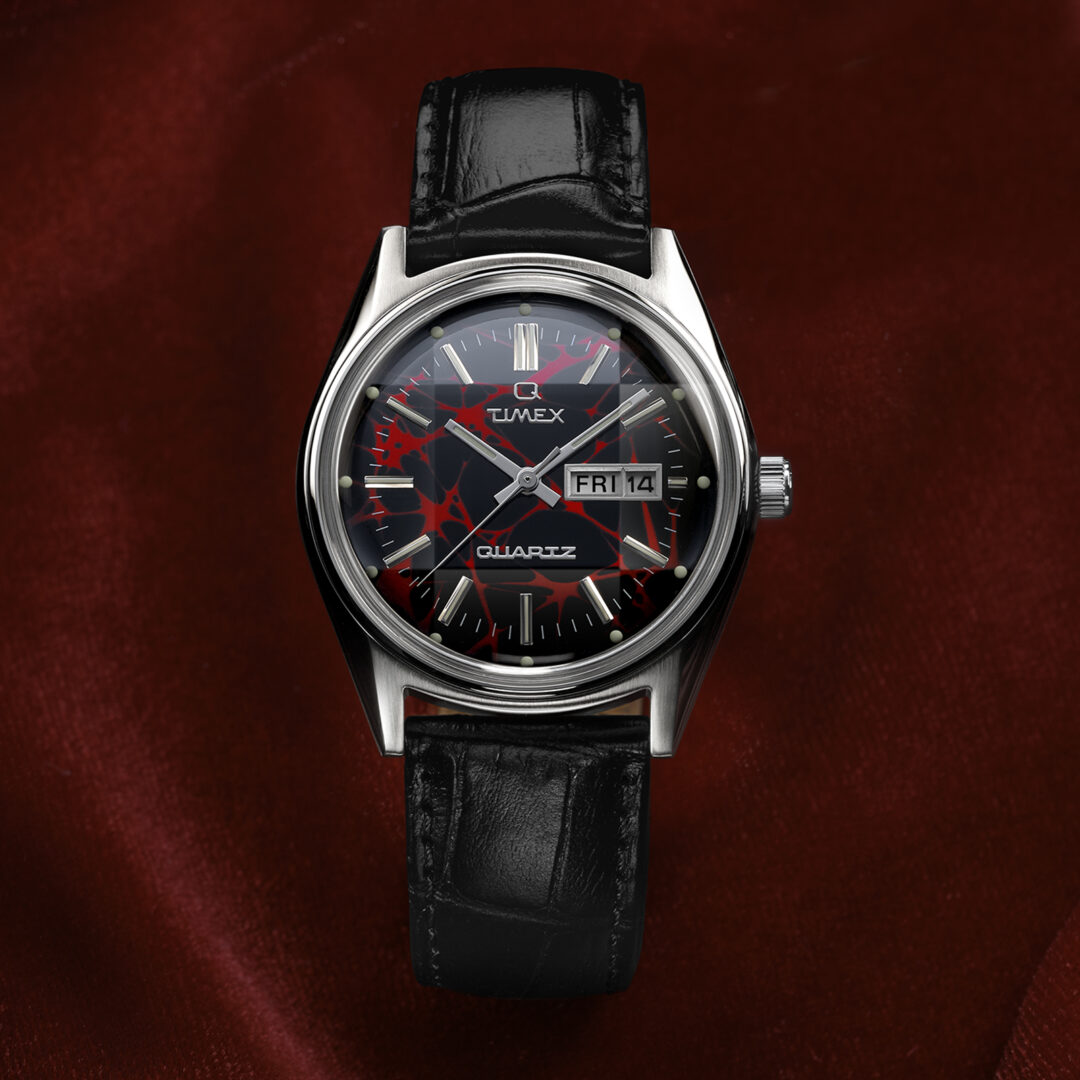 TIMEX 熱狂的人気を誇る70年代の伝説モデル「Q TIMEX Red Vega Reissue」として2026年 5/22 復刻 (タイメックス)