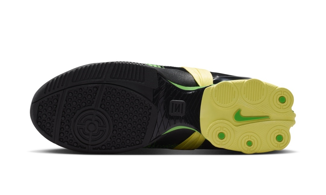 【2026年 7/3 発売】NIKE T90 SHOX MAGIA WC “Black/White” (ナイキ トータル 90 ショックス マジア) [IR8176-002/IR8176-100]