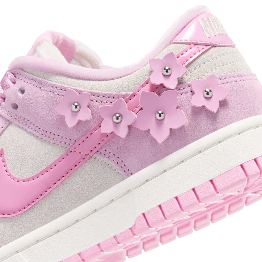 【2026年 7月 発売予定】NIKE W DUNK LOW SE “Pink Foam/Sail” (ナイキ ダンク ロー “ピンクフォーム/セイル”) [IV4726-600]