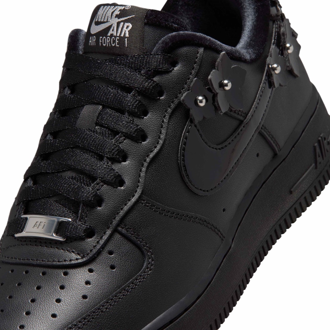 【2026年 発売予定】NIKE W AIR FORCE 1 07 LOW “Floral Pack/Black/White/Pink Rise” (ナイキ エア フォース 1 ロー “フローラルパック/ブラック/ホワイト/ピンクライズ”) [IR8637-001/IR8637-100/IR8637-600]