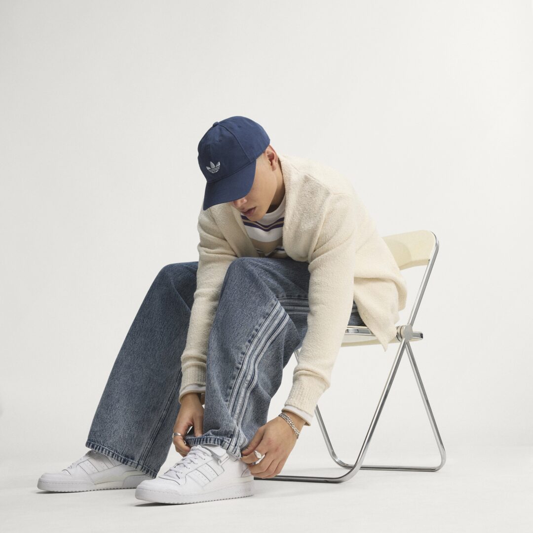 adidas Originals SST DENIM JEANS STRAIGHT LEG “Light Denim”が発売 (アディダス オリジナルス デニム ジーンズ ストレートレッグ “ライトデニム”) [KQ8853]