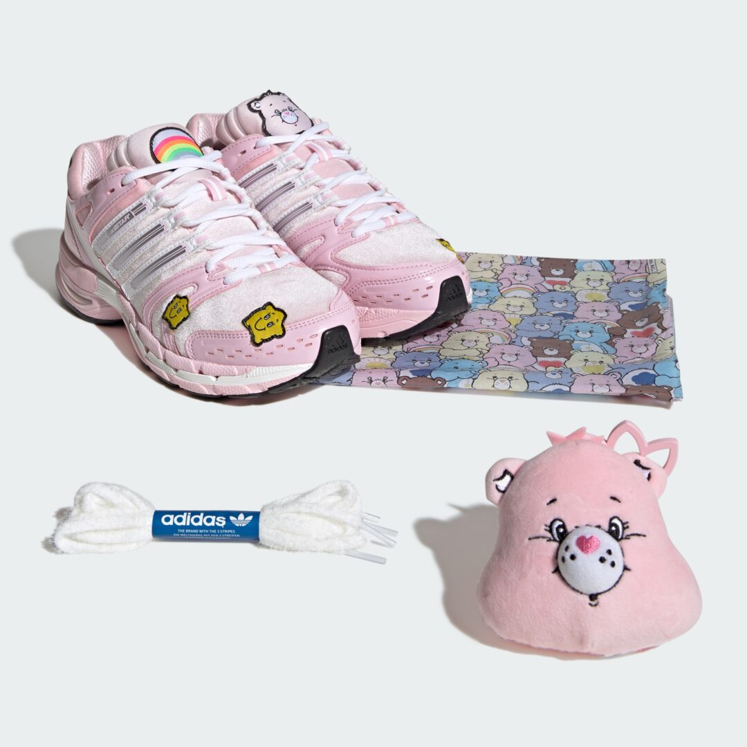【2026年 7/15 発売】Care Bears x adidas Originals Adistar Control 5 (ケアベア アディダス オリジナルス アディスター コントロール) [KK2605/KK2606]
