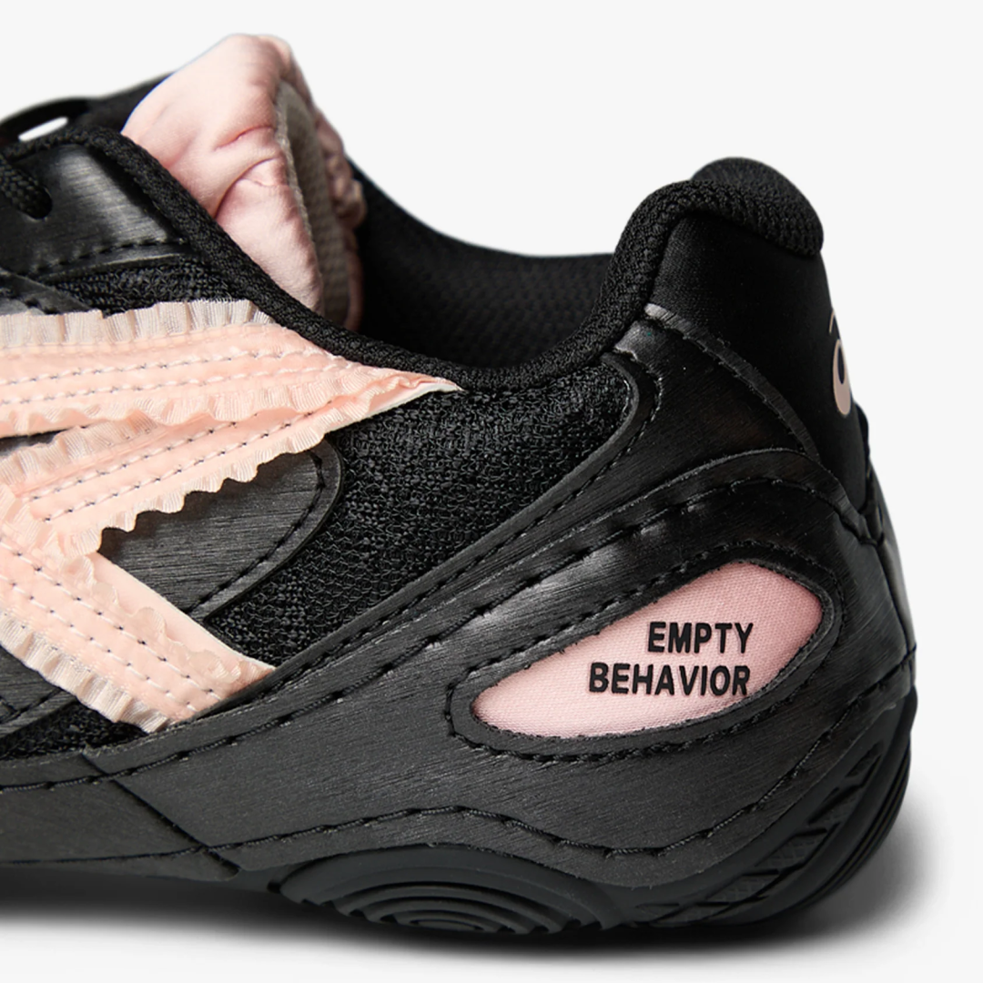 【2026年 発売】Empty Behavior x ASICS HYPERSYNC “Black Breeze/White” (エンプティ ビヘイビア アシックス ハイパーシンク) [1203B146.001/1203B146.100]