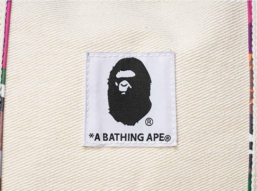 宝島社『smart』8月・9月合併号で大特集＆特別付録「A BATHING APE ハイブリッドカモ柄 大容量トートバッグ」が発売 (スマート ア ベイシング エイプ)