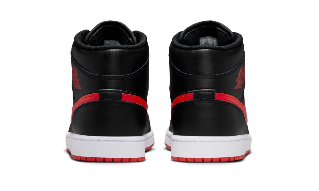 【2026年 6/15 発売】NIKE AIR JORDAN 1 MID “Black/White/University Red” (ナイキ エア ジョーダン ミッド “ブラック/ホワイト/ユニバーシティレッド”) [DQ8426-005]