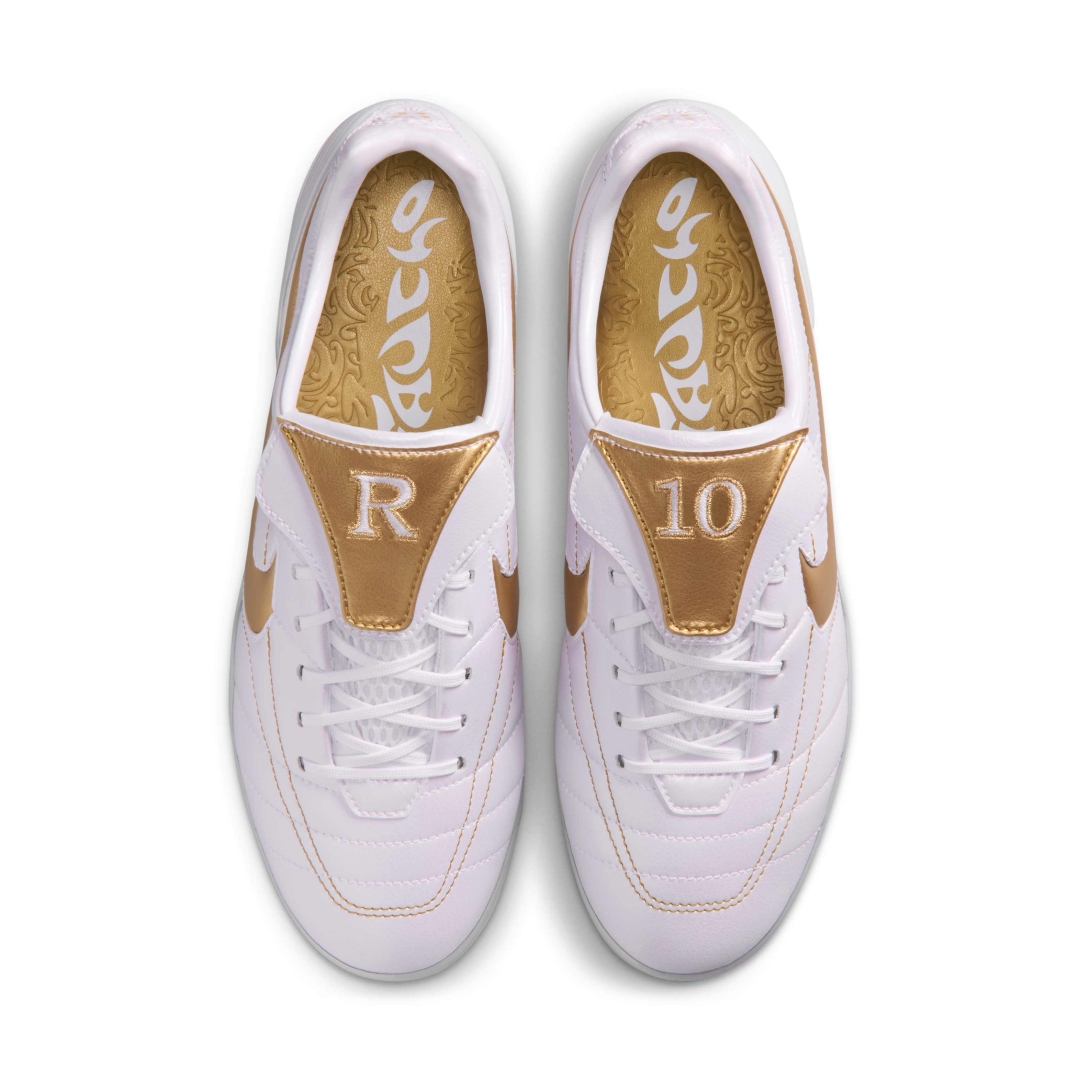【2026年 発売予定】NIKE CRYOSHOT TIEMPO LEGEND R10 “Ronaldinho/White/Metallic Gold” (ナイキ クライオショット ティエンポ レジェンド “ロナウジーニョ/ホワイト/ゴールド”) [IQ8164-100]