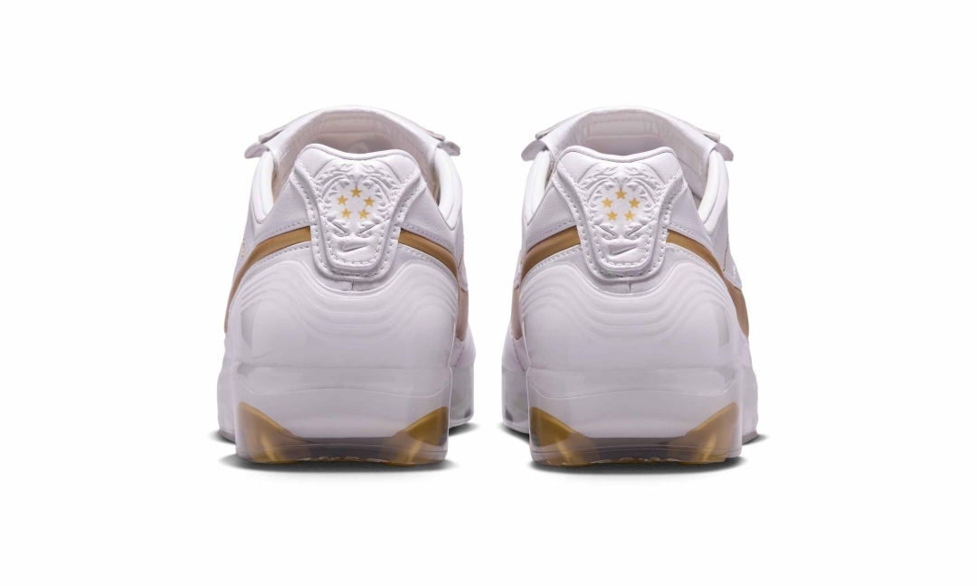 【2026年 発売予定】NIKE CRYOSHOT TIEMPO LEGEND R10 “Ronaldinho/White/Metallic Gold” (ナイキ クライオショット ティエンポ レジェンド “ロナウジーニョ/ホワイト/ゴールド”) [IQ8164-100]