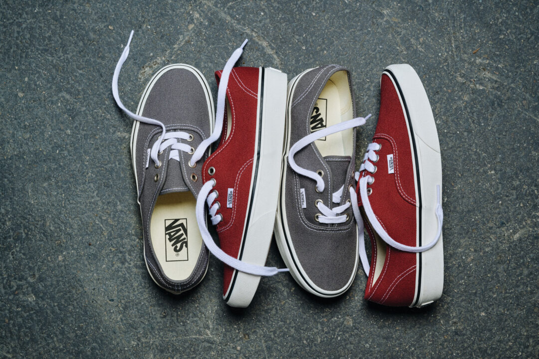 VANS ブランドの原点「Authentic」にフォーカスしたモヘア素材とスタッズで彩る新作コレクションが2026年 6/18 発売 (バンズ オーセンティック)