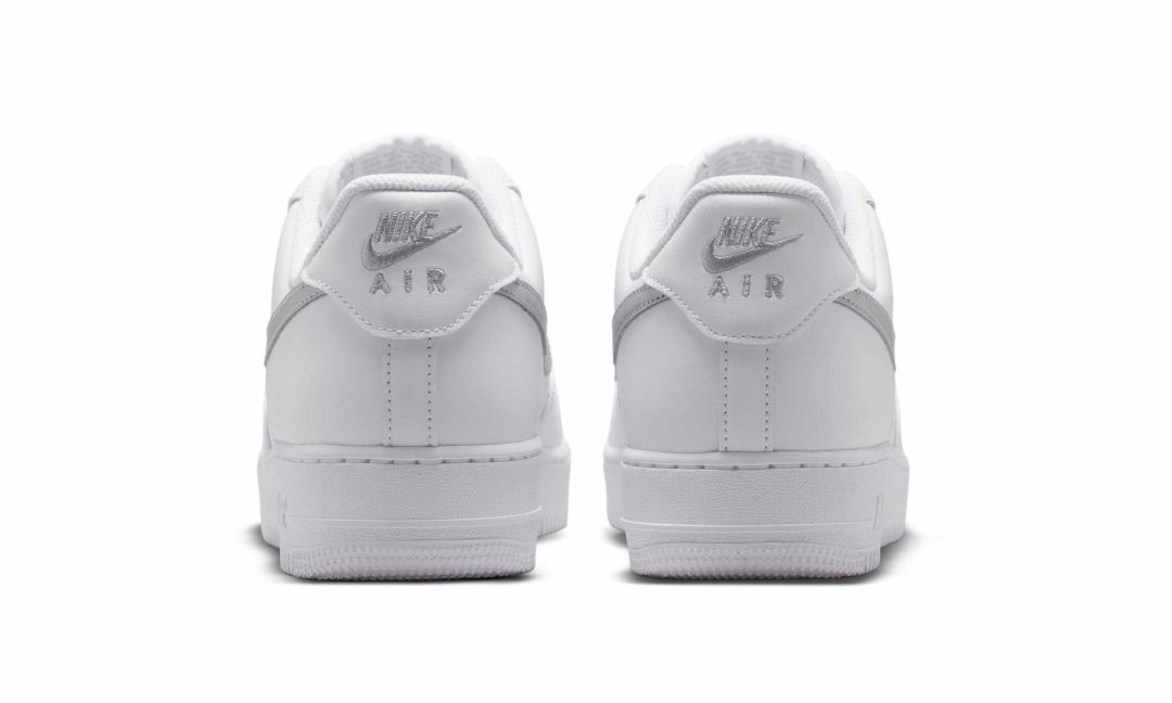 【2026年 6/18 発売】NIKE AIR FORCE 1 07 LOW “White/Metallic Silver” (ナイキ エア フォース 1 ロー “クホワイト/メタリックシルバー”) [FJ4146-134]