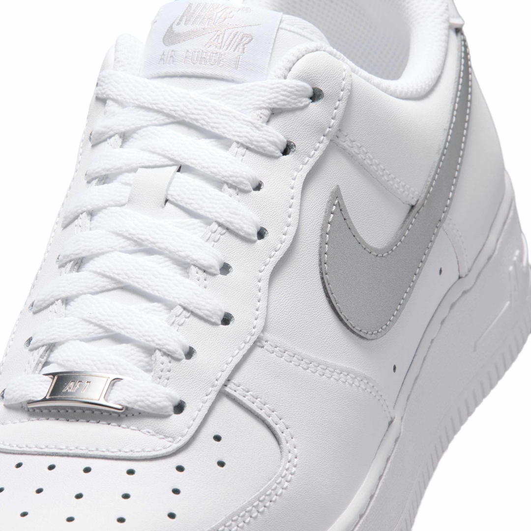 【2026年 6/18 発売】NIKE AIR FORCE 1 07 LOW “White/Metallic Silver” (ナイキ エア フォース 1 ロー “クホワイト/メタリックシルバー”) [FJ4146-134]