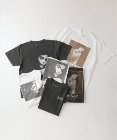 若き日の「Björk」の象徴的なポートレートを落とし込んだ"PHOTO TEE "PORTRAIT" by Kevin Cummins"が2026年 7月上旬 発売 (ビョーク)