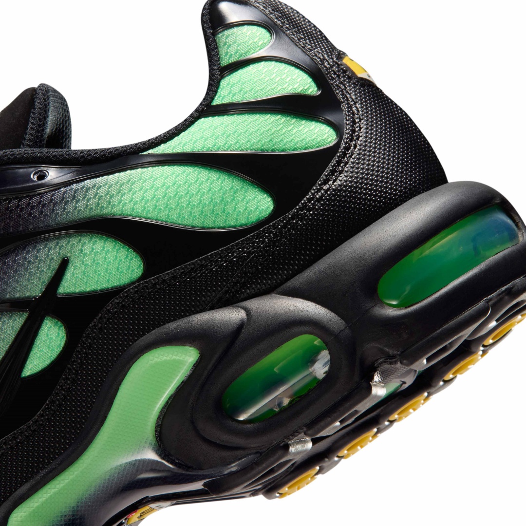 【2026年 7月 発売予定】NIKE AIR MAX PLUS “Black/Illusion Green” (ナイキ エア マックス プラス “ブラック/イリュージョングリーン”) [DM0032-041]