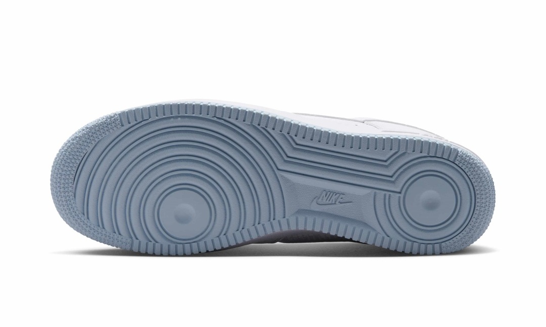 【2026年 7/1 発売】Kobe Bryant × NIKE AIR FORCE 1 LOW “White/Armory Blue” (コービー・ブライアント ナイキ エア フォース 1 ロー “ホワイト/アーモリーブルー”) [IB0018-103]
